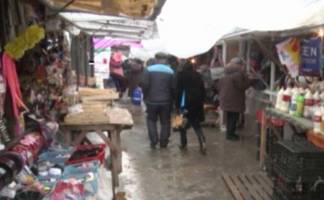 В Шымкенте ведётся борьба со стихийной торговлей