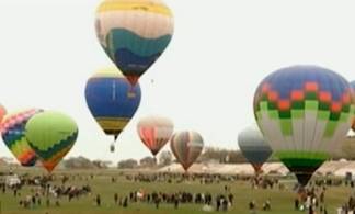 Шымкентцы выстаивали очереди, чтобы полетать на воздушном шаре