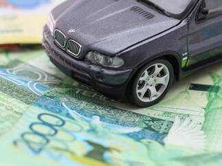 Автомобили должников транспортного налога водворяют на штрафстоянку в Шымкенте