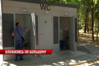 Деньги, смытые в унитаз: в Шымкенте поставили уличные туалеты по цене квартир