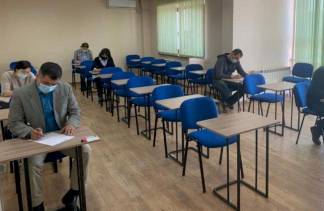 Преподаватели казахстанского военного вуза ждут оценки за экзамен в Кембридже