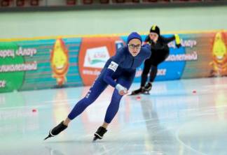 Казахстанка стала серебряным призером этапа Кубка мира по конькобежному спорту