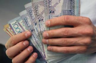 Казахстанцы недовольны своей заработной платой в 2022 году