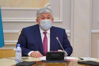Крымбек Кушербаев вручил ордена и денежные призы казахстанским паралимпийцам
