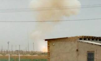 Мощный взрыв прогремел утром 13 августа на территории военного арсенала в Арыси