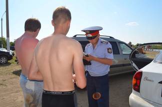 В Петропавловске отлавливают пьяных на пляжах
