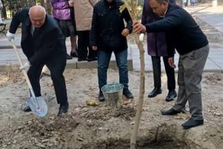 В Шымкенте отметили 100-летний юбилей государственного и общественного деятеля Асанбая Аскарова