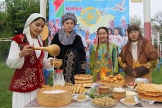 День национальных кухонь в честь Дня единства народов Казахстана провели в бригаде войск противовоздушной обороны в Шымкенте