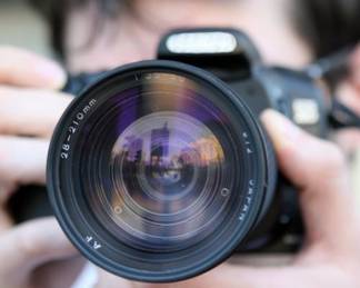В Казахстане за год почти вдвое увеличилась стоимость услуг фотографов