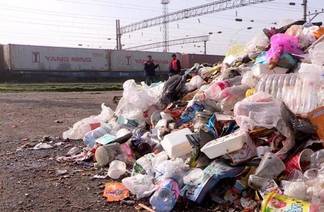 Район Шымкента может оказаться под завалами мусора
