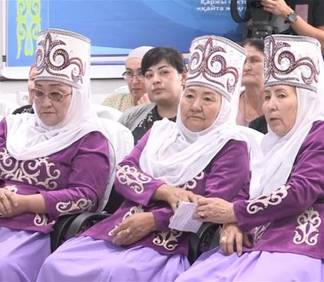 В Шымкенте прошел концерт артистов — исполнителей традиционных народных песен