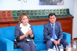 Сенаторы Мажилиса парламента от Шымкента приехали в родной город