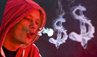 Сколько тратит на сигареты среднестатистический казахстанец за год