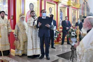 Ержан Бабакумаров поздравил главу православной церкви Казахстана с освящением нового храма