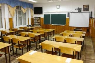 В Атырау школьники отказываются идти на учебу из-за «дедовщины»