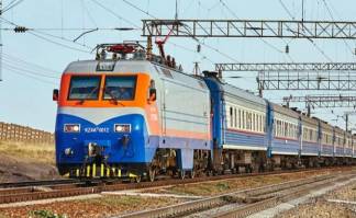 В Казахстане загорелся пассажирский поезд