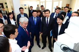 В Шымкенте находится заместитель премьер министра Бердибек Сапарбаев