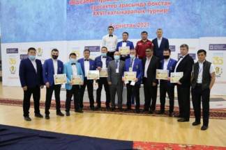 В Туркестане прошел международный турнир по боксу