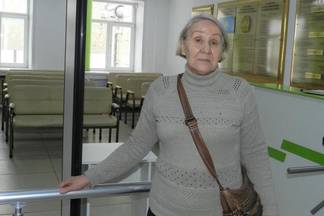 В Петропавловске вдова известного журналиста в суде отстаивает право на подаренную ему властями квартиру