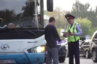 За один день в Шымкенте водители автобусов допустили 158 нарушений